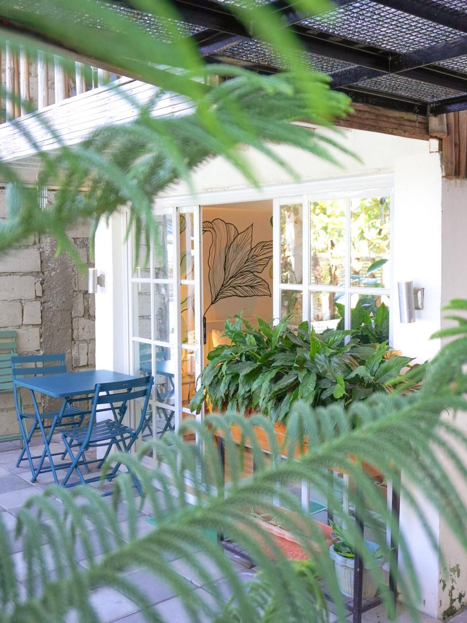 Urban Oasis Resort, Tarlac Exterior foto